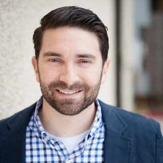 Headshot of Alex Yeager