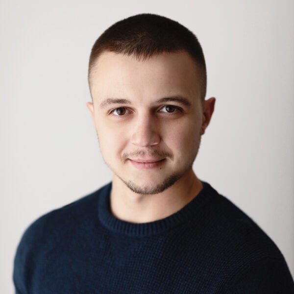 Headshot of Ivan Havrylyan, CFP®