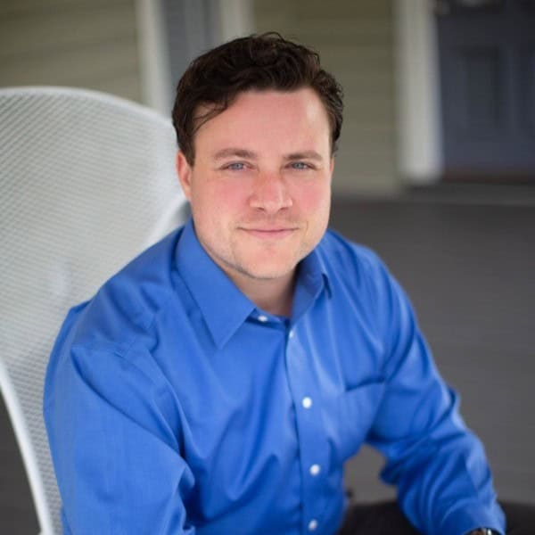 Headshot of Joey Loss, CFP®