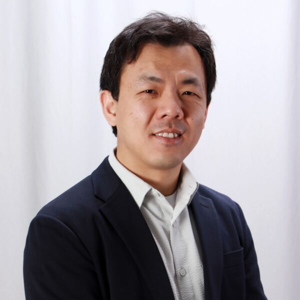 Headshot of Sean Sun