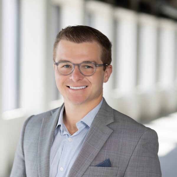 Headshot of Thomas Kyle, CFP®, CBDA