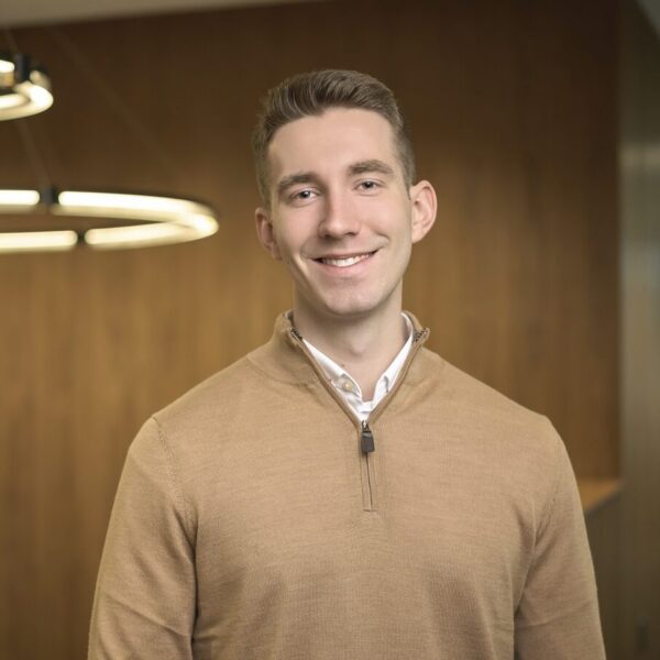 Headshot of Andrew Schmuhl, CFP®, ChFC®, CEPA®